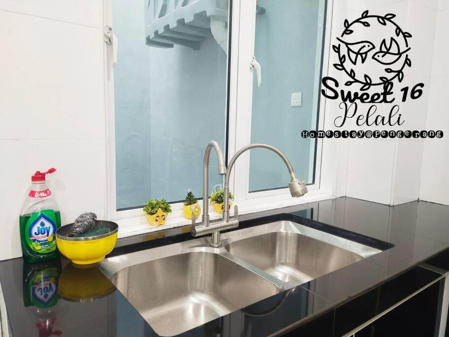 Sweet 16 Pelali Homestay Pengerang Exterior foto
